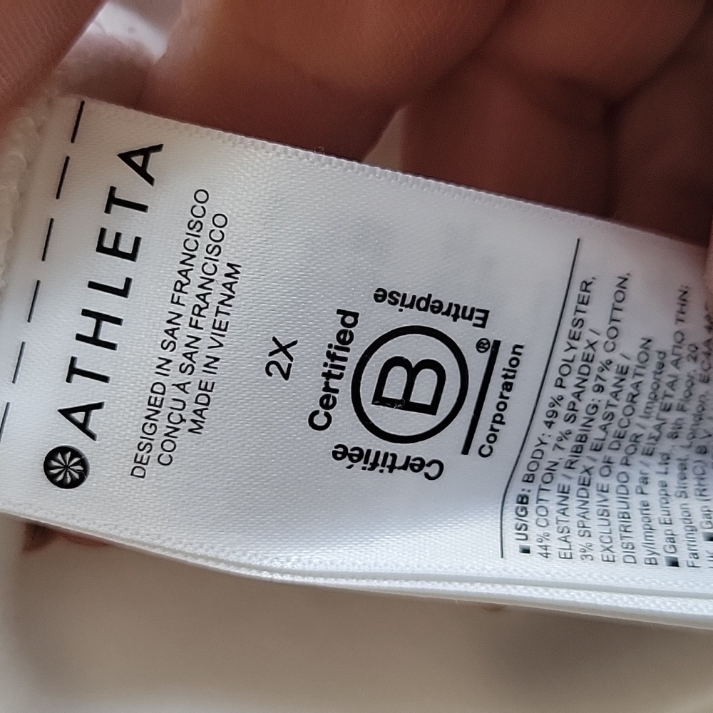 Athleta Triumph Hoodie In White - Picture 9 of 16
